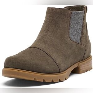 Sorel. Emelie III Chelsea WP Boot. Tobacco/Gum. Size 7.